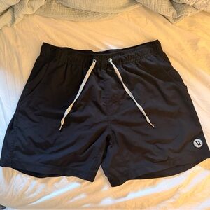Vuori Kore Shorts 7” Inseam Large Black Unlined Athletic Lounge Everyday